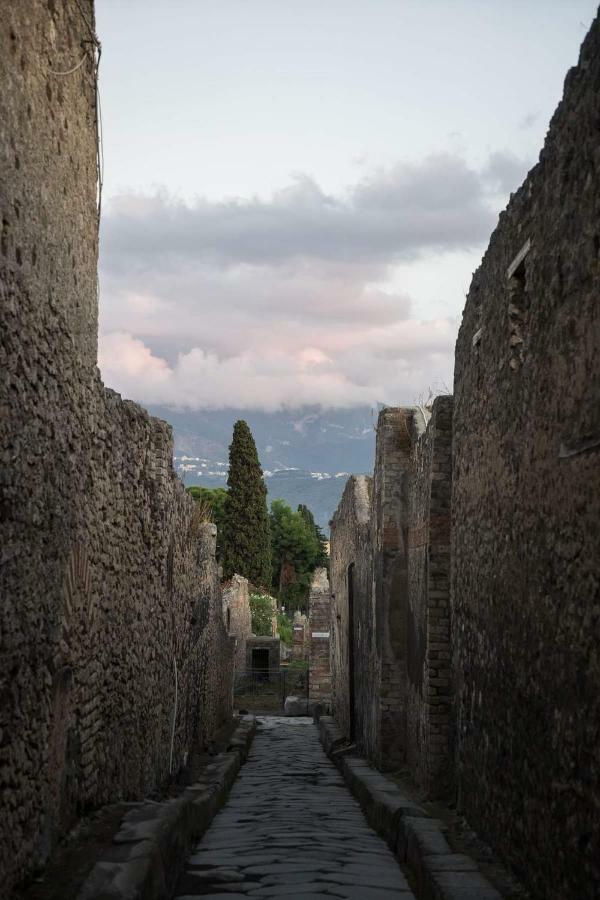Travel Home Pompei Exterior photo